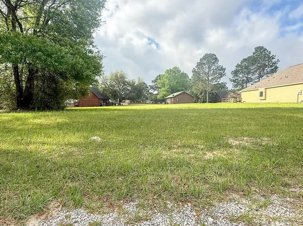 7 Alta Vis, Huntsville, TX 77340