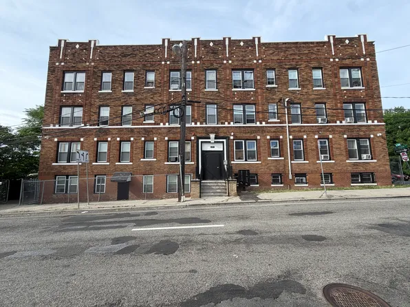 194-196 Johnson Ave, Newark, NJ