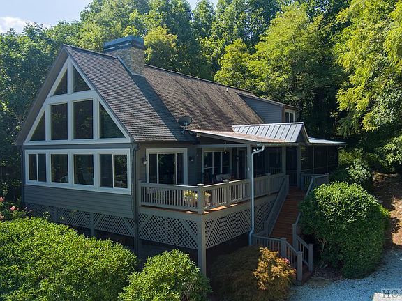 2nd image of 381 High Meadow Dr