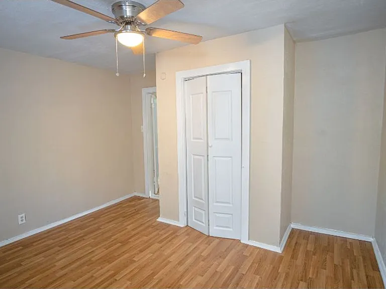 1435 Gibbs — Photo 7