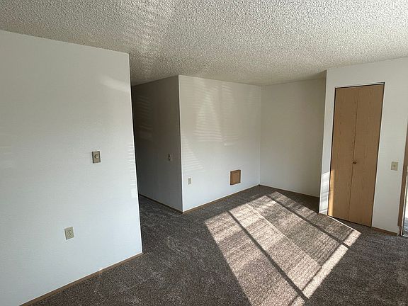5th image of 690 NW Atalanta Way APT K101