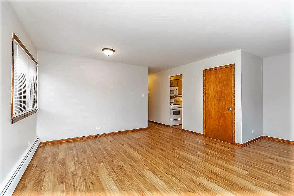 1 bed, 800 sqft, $1,200 — Photo 3