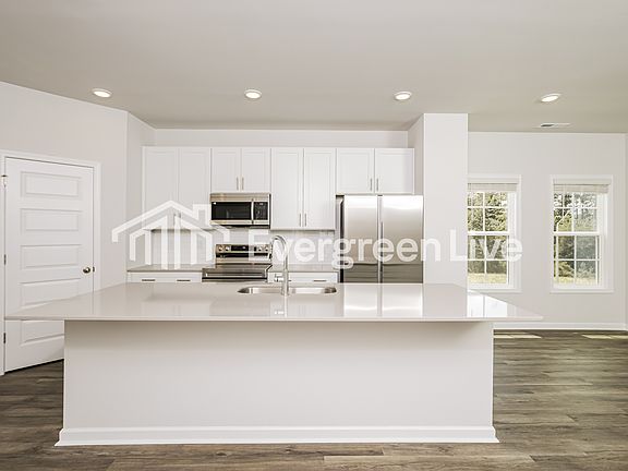 5th image of 1010 Postmaster Ln