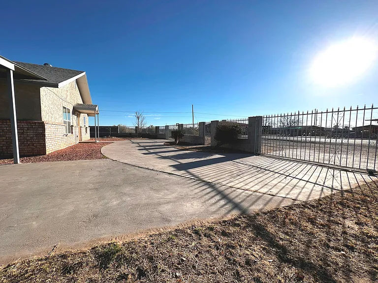 10183 Dijon Pl — Photo 3