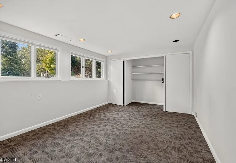 29 Tiffany Dr — Photo 21