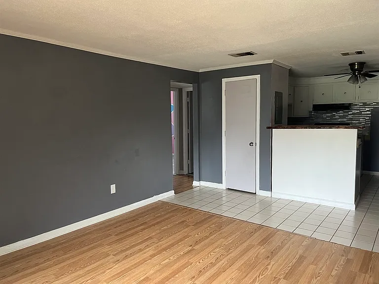 176 Maple Ave #1 — Photo 5