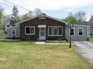 13 Rosedale St, Killingly, CT 06239