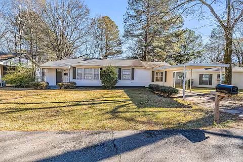 2nd image of 207 Lindbergh Blvd