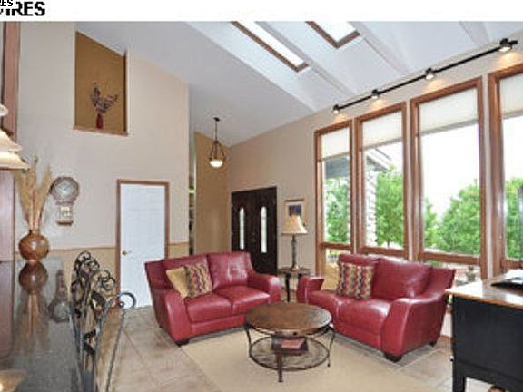 5th image of 6735 Alexander Dr