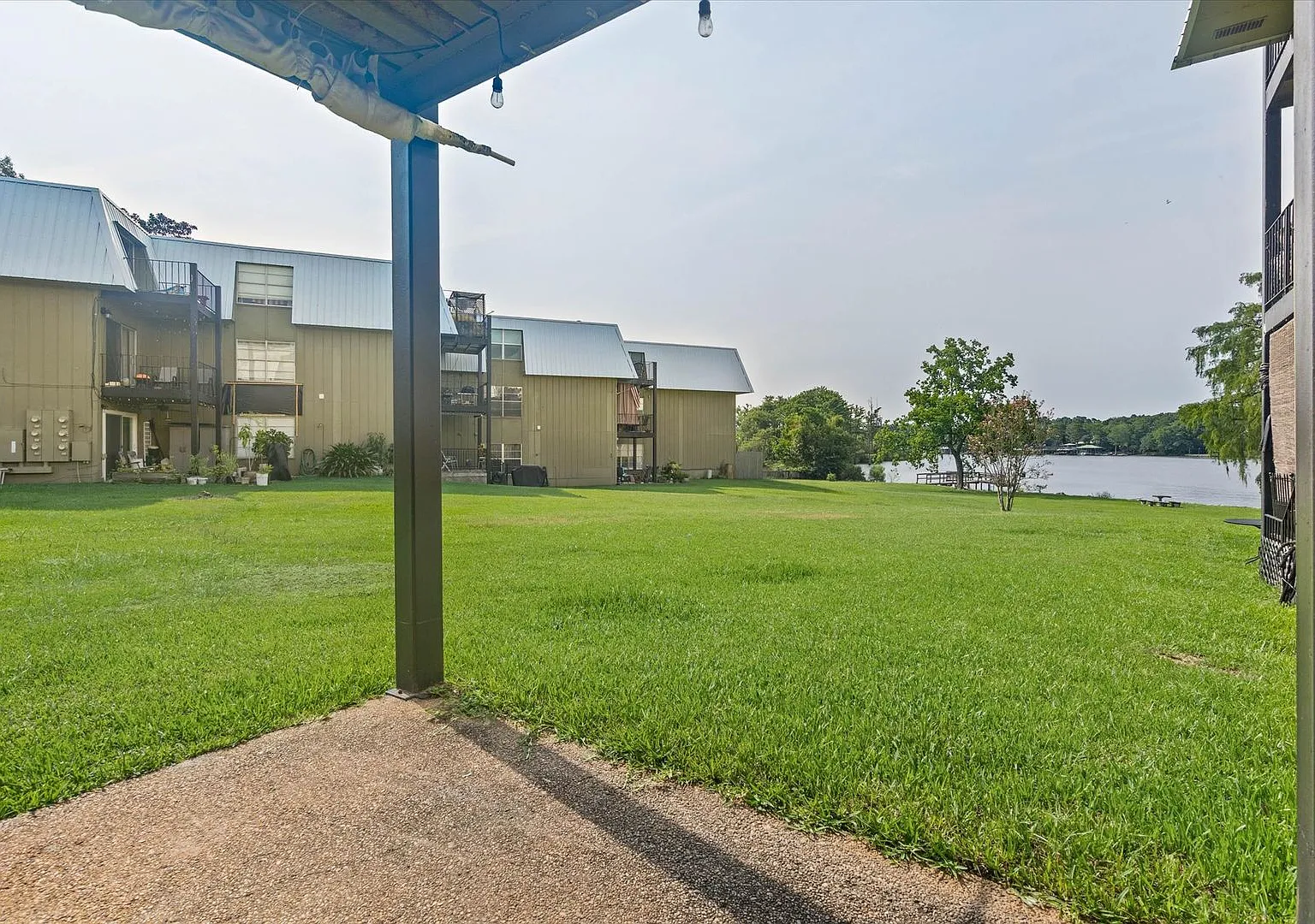 Two Bedroom River View Condo — Photo 2