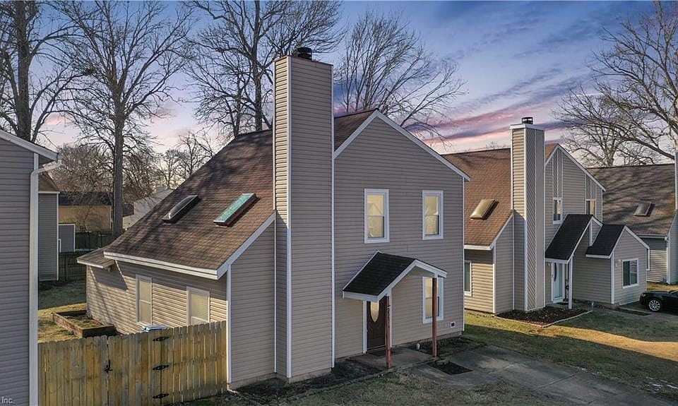 1st image of 3567 Campion Ave
