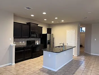 472 Copper Hill Dr — Photo 11