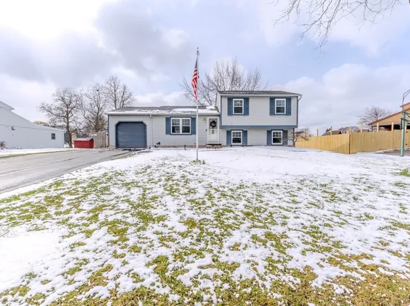 6018 Misty Ridge Ln, Cicero, NY 13039