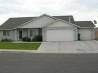 1704 W 40th Ave, Kennewick, WA 99337