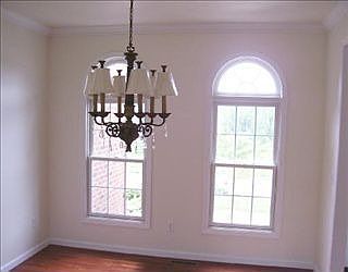 3rd image of 505 Amberson Pl