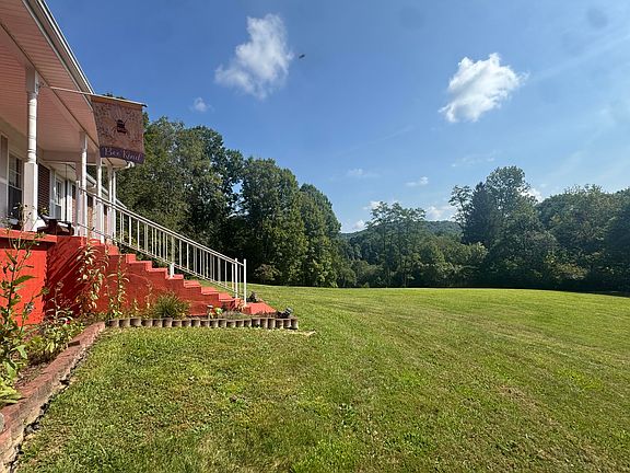 2nd image of 233 Martin Ln