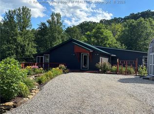 121 Garden St, Sod, WV 25564
