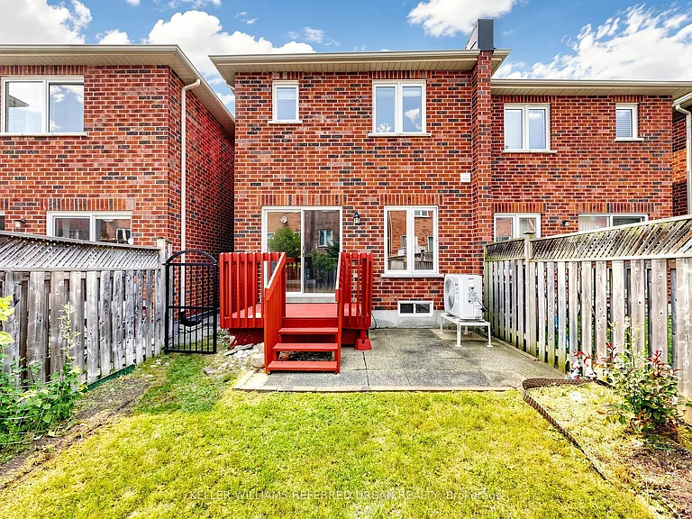 65 Martini Dr — Photo 24