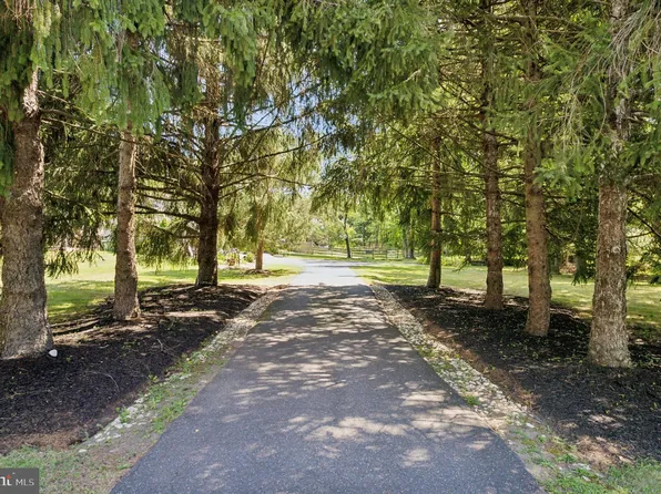 1219 Kay Dr W, Cherry Hill, NJ 08034