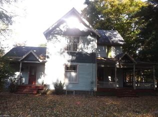 13794 Sperry Rd, Novelty, OH 44072