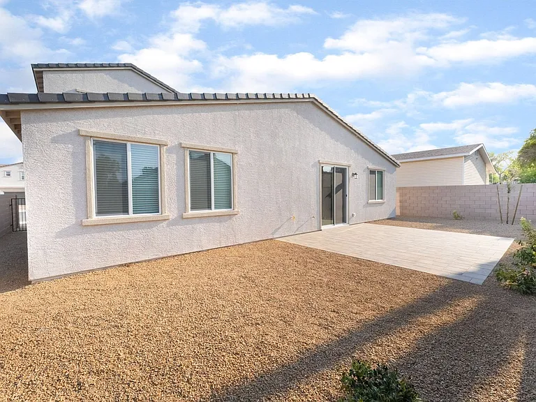 4136 Paragon Crest Ct — Photo 38