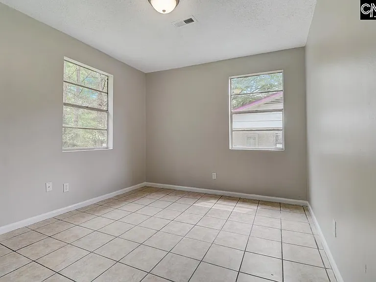 329 Saddlefield Rd — Photo 8