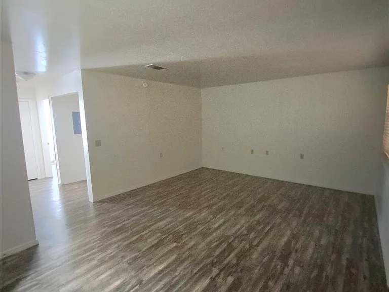 1304 Halsell St #110 — Photo 11
