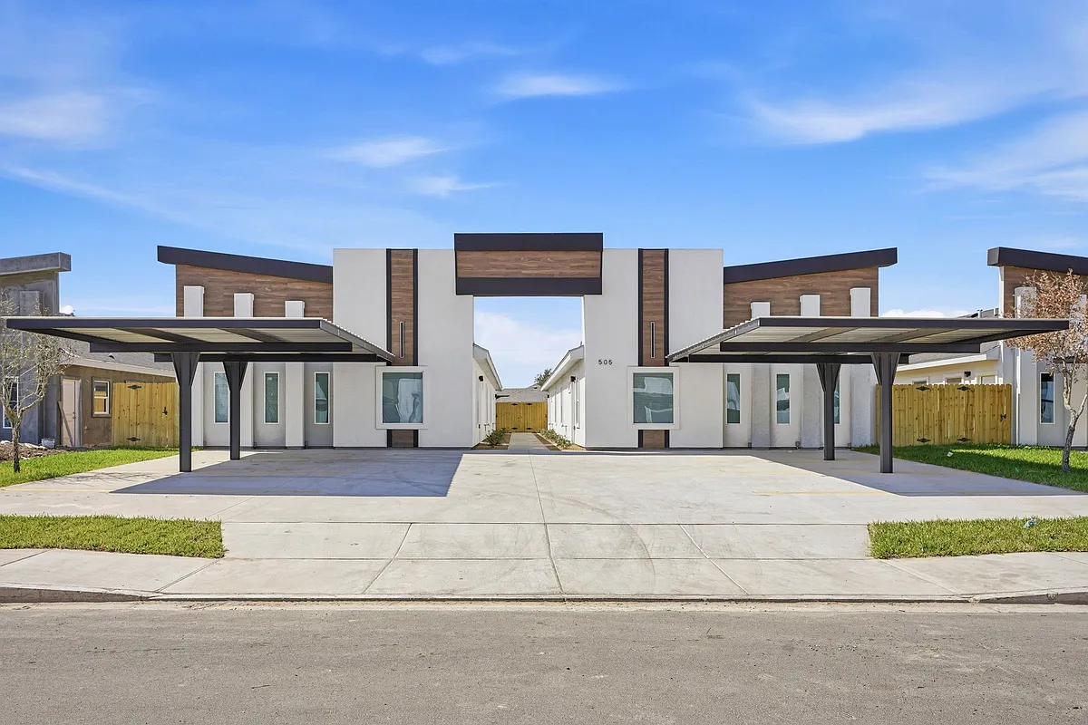 Building Photo - 505 N Emerald Ave #4