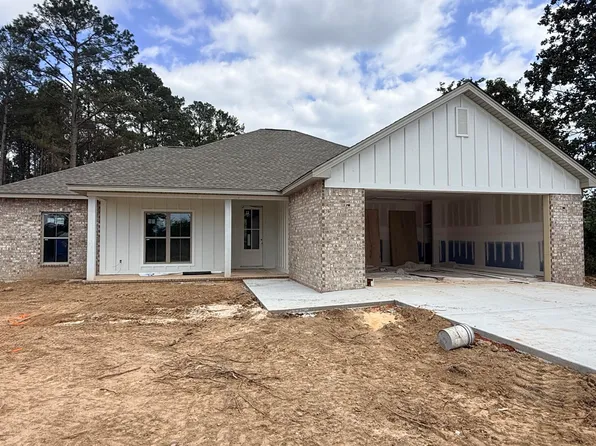 68 Ratcliff Rd, Sumrall, MS 39482