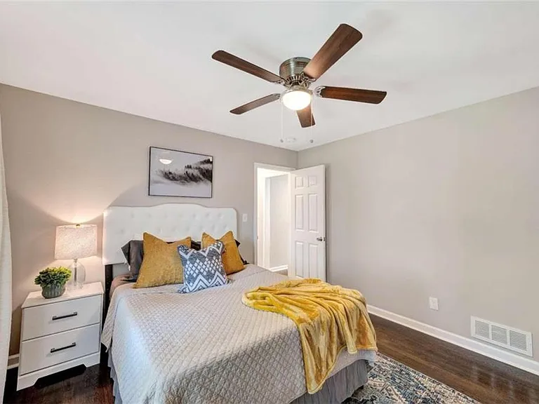 1376 Sandtown Rd SW — Photo 20