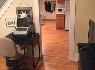 108 High St APT 3, Greenfield, MA 01301