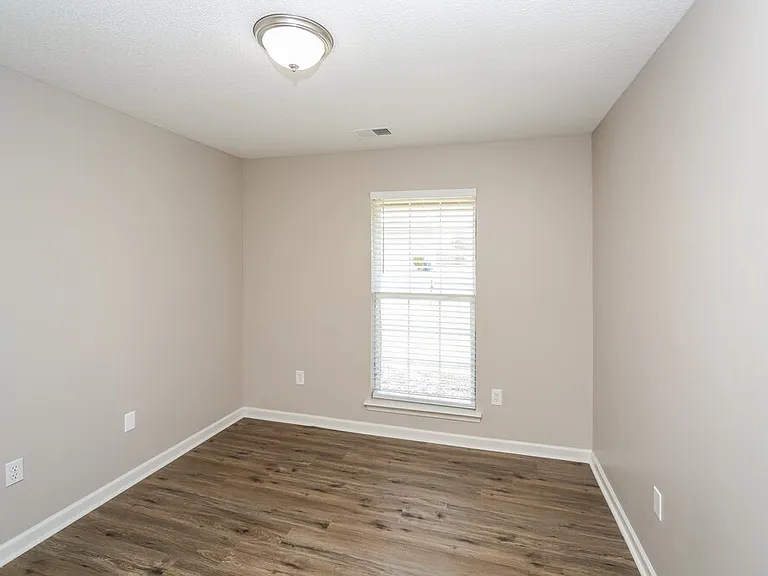 6708 Kentbrook Dr — Photo 16