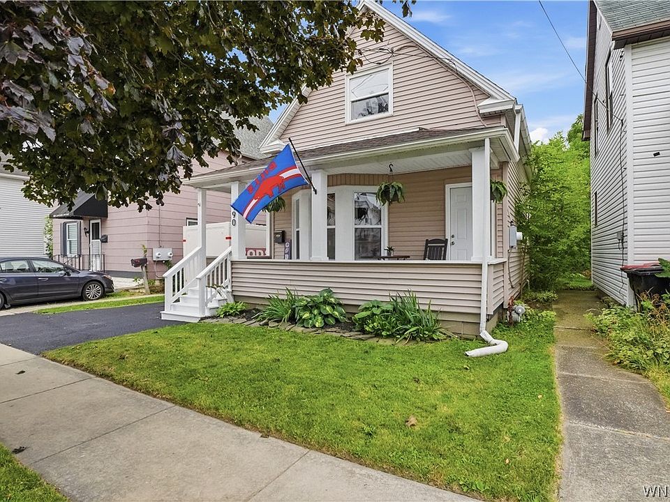 1st image of 190 Laverack Ave