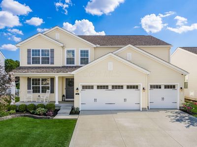 171 Chestnut Commons Dr, Commercial Pt, OH, 43116