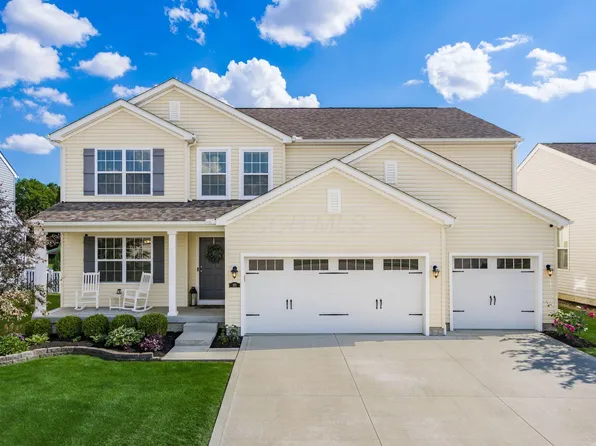 171 Chestnut Commons Dr, Commercial Pt, OH 43116