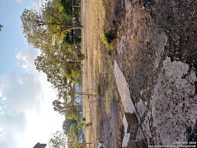 1st image of 1707 Colima St