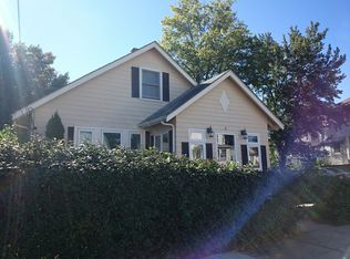 11 Rumford Rd, West Roxbury, MA 02132