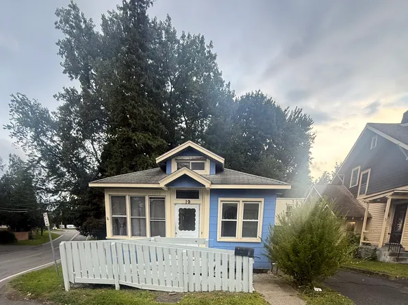 19 Fairfield Ave, Albany, NY 12205