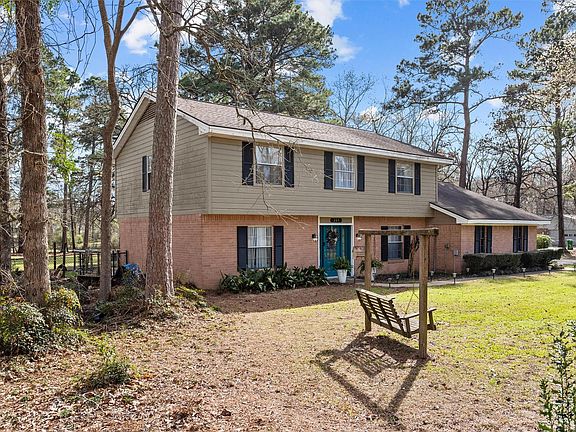3rd image of 283 Fairview Dr