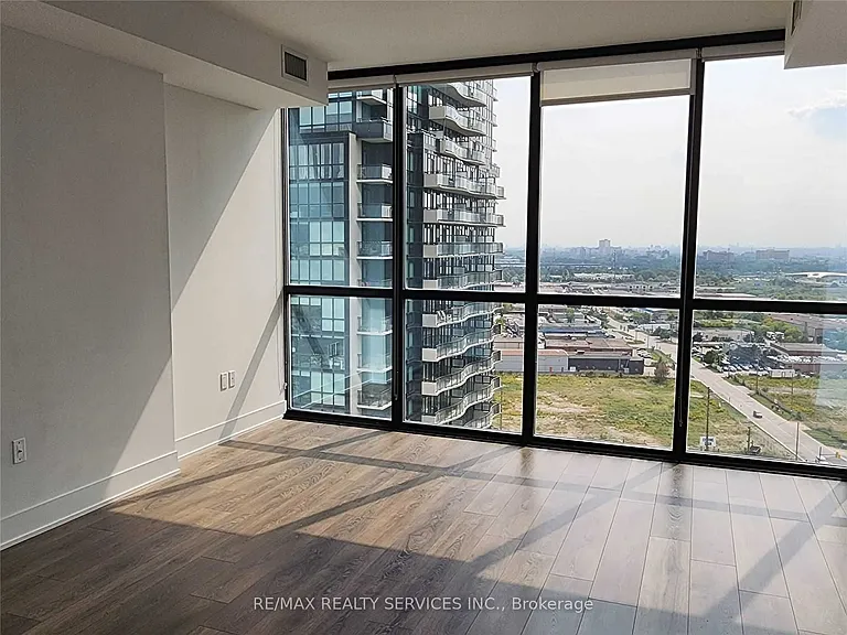 2908 Highway 7 Rd #1803 — Photo 4