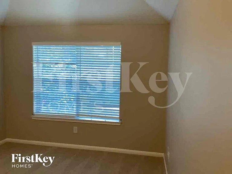2208 Palm Lagoon Dr — Photo 6