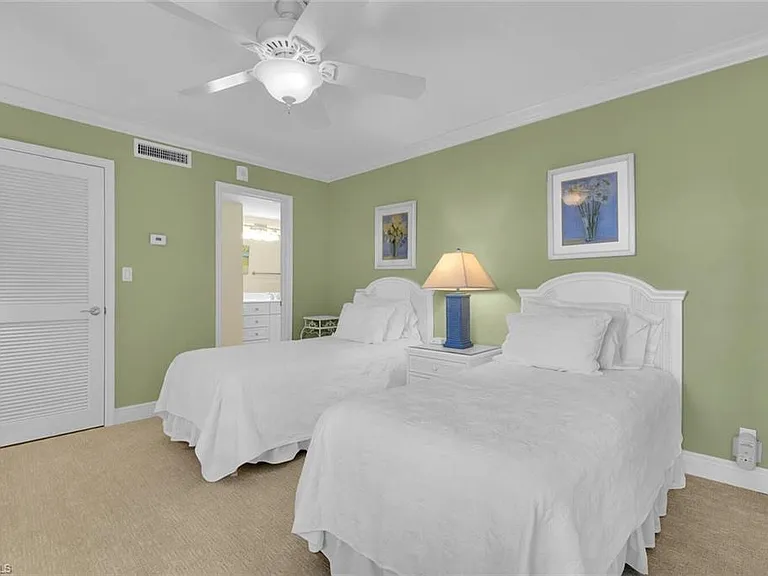 3443 Gulf Shore Blvd N #710 — Photo 18