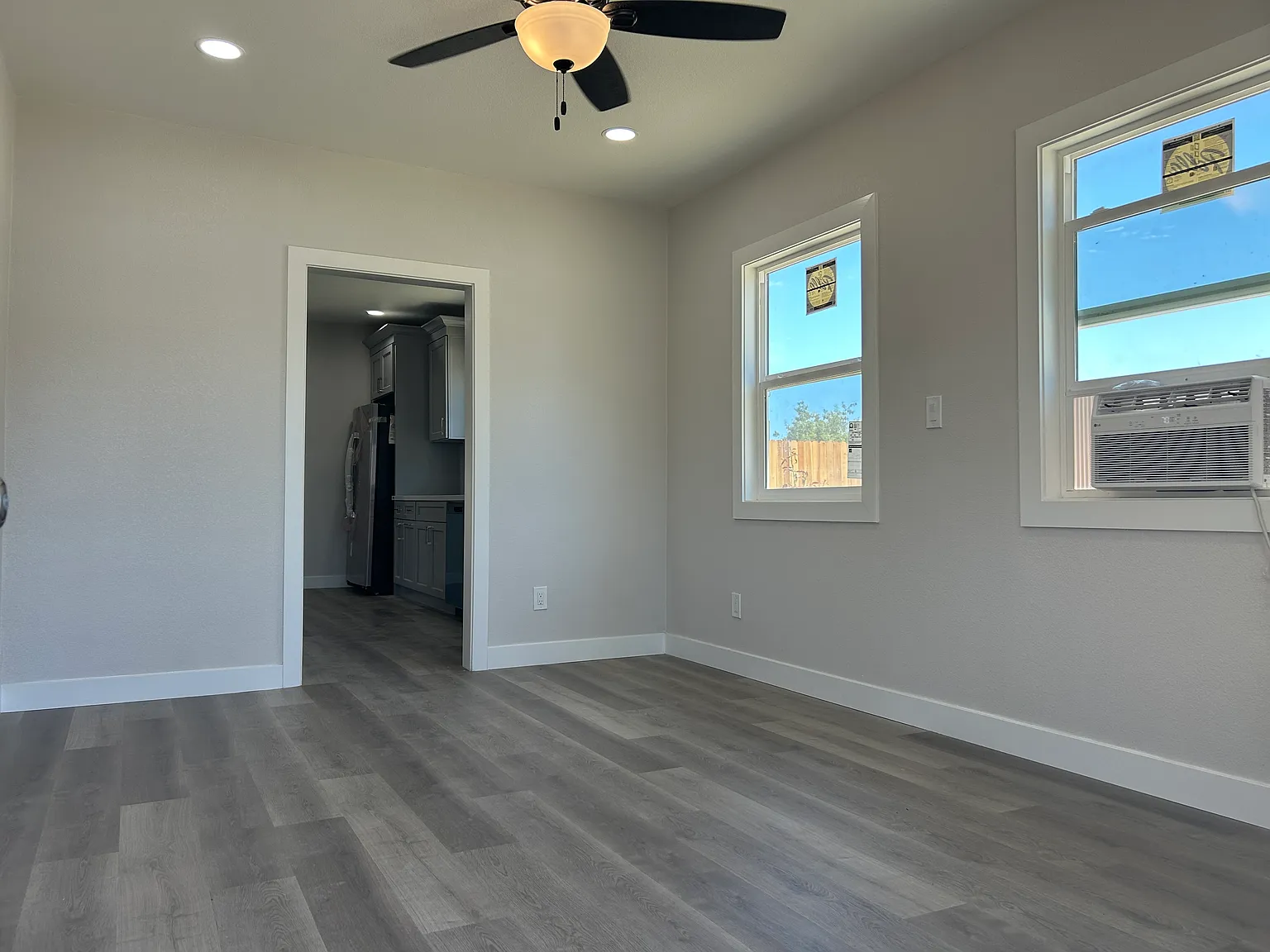 2bd 1 ba Newly Remodeled Manteca Home — Photo 2