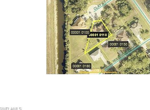 2nd image of 746 Clay Ct