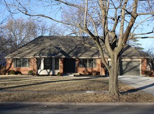 5612 W 86th Ter, Overland Park, KS 66207