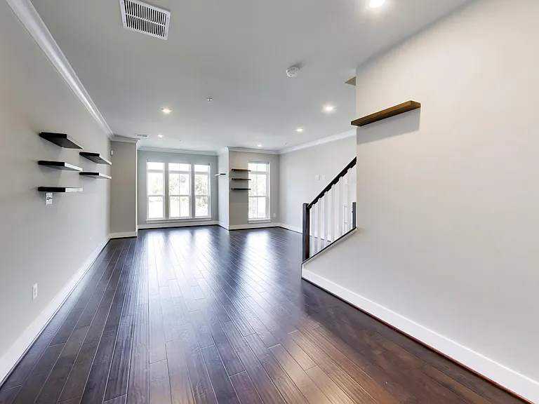 7213 Georgia Ave NW #10-C — Photo 3