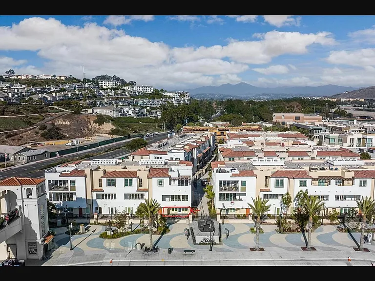 Doheny Way — Photo 3
