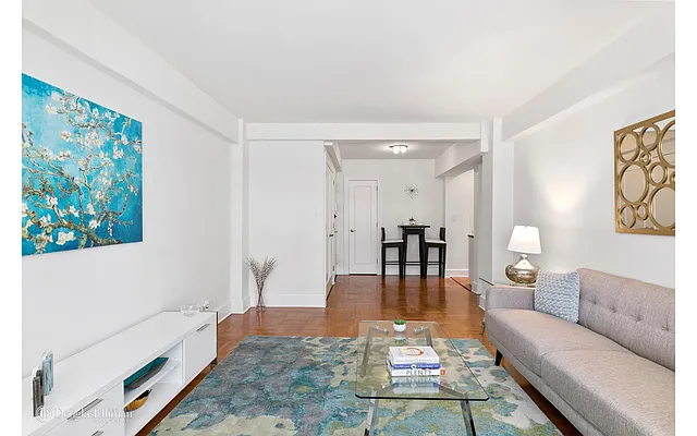 Sold by Douglas Elliman | media 10