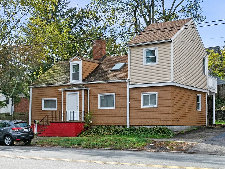 1st image of 145 Boston St