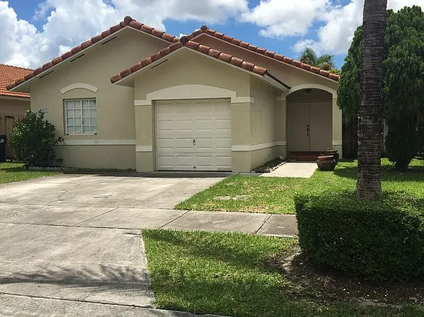 14215 SW 148th Ct, Miami, FL 33196
